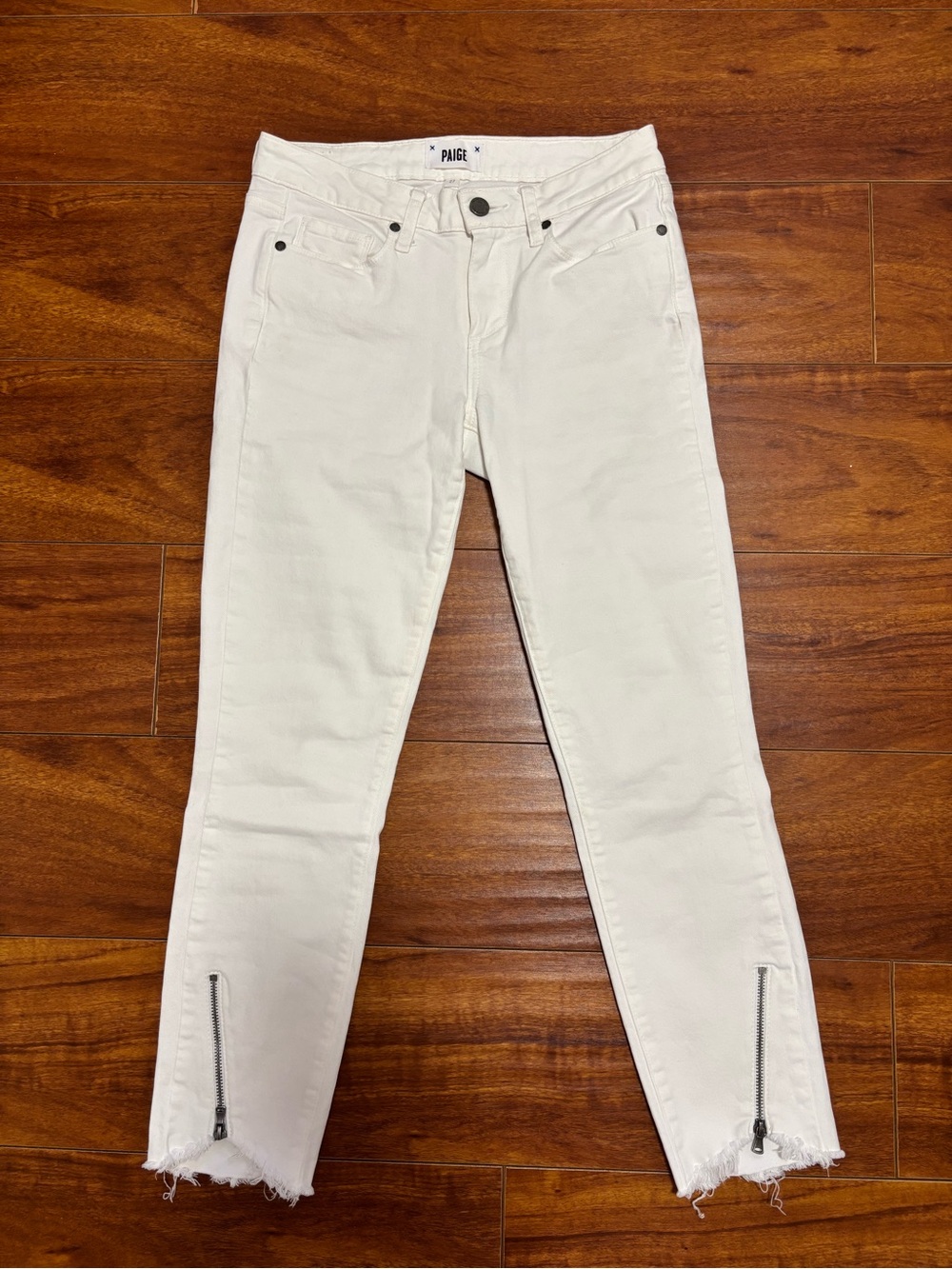 PAIGE White Cropped Skinny Jeans with Hem Zips